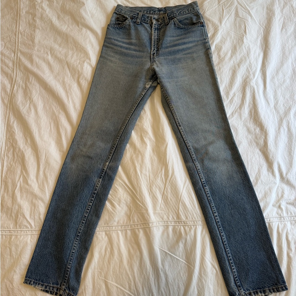 Levi's Women's Blue Jeans - Vintage